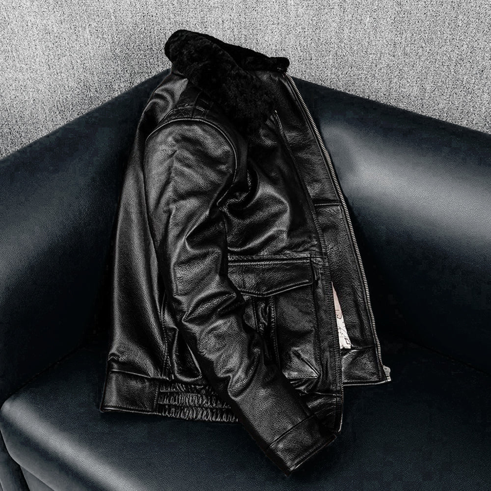 Lässige schwarze Motorrad-Lederjacke