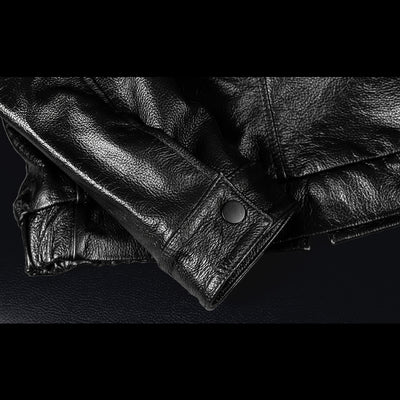 Lässige schwarze Motorrad-Lederjacke