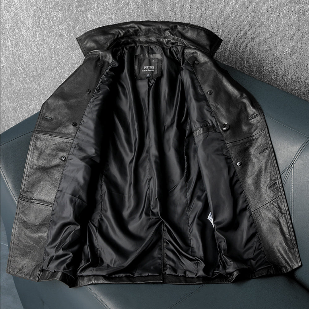 Lässige schwarze Motorrad-Lederjacke