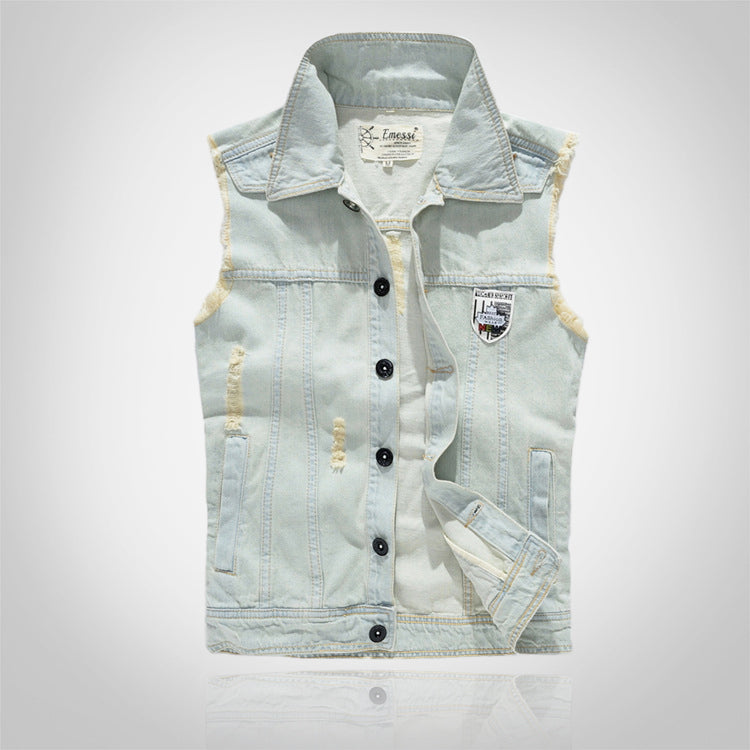 Trendy weiße Distressed-Jeansweste
