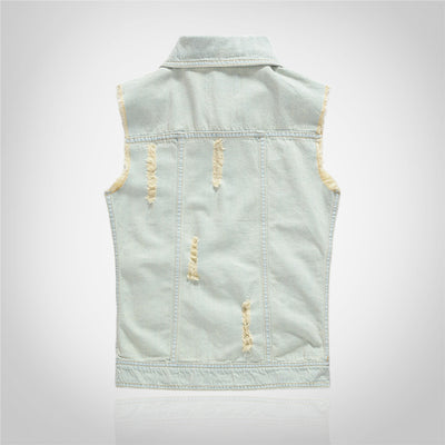 Trendy weiße Distressed-Jeansweste
