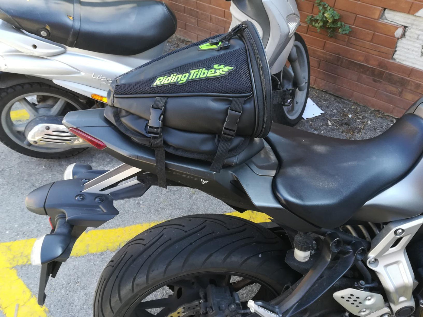 Motorrad Rücksitz Hecktasche